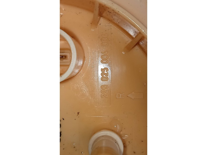 Recambio de bomba combustible para volkswagen touareg (7l6) tdi r5 referencia OEM IAM 229025004004 7L6919629C 