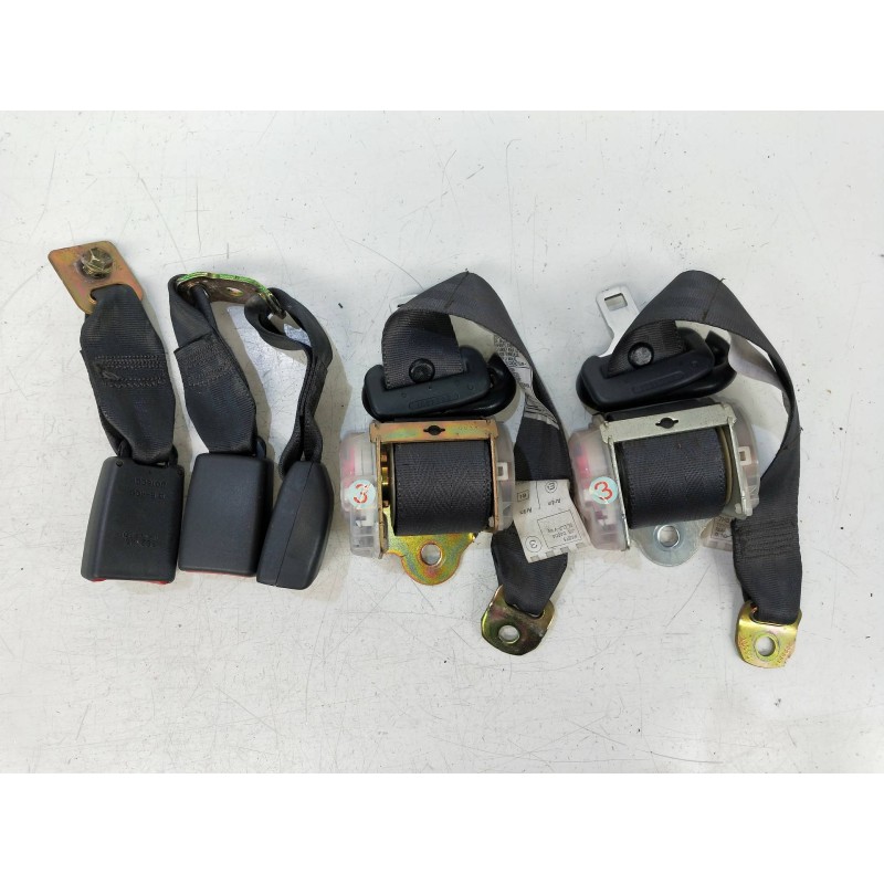 Recambio de juego cinturones trasero para toyota corolla (e11) 1.4 16v cat referencia OEM IAM   3P