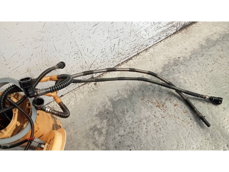 Recambio de bomba combustible para volkswagen touareg (7l6) tdi r5 referencia OEM IAM 229025004004 7L6919629C 