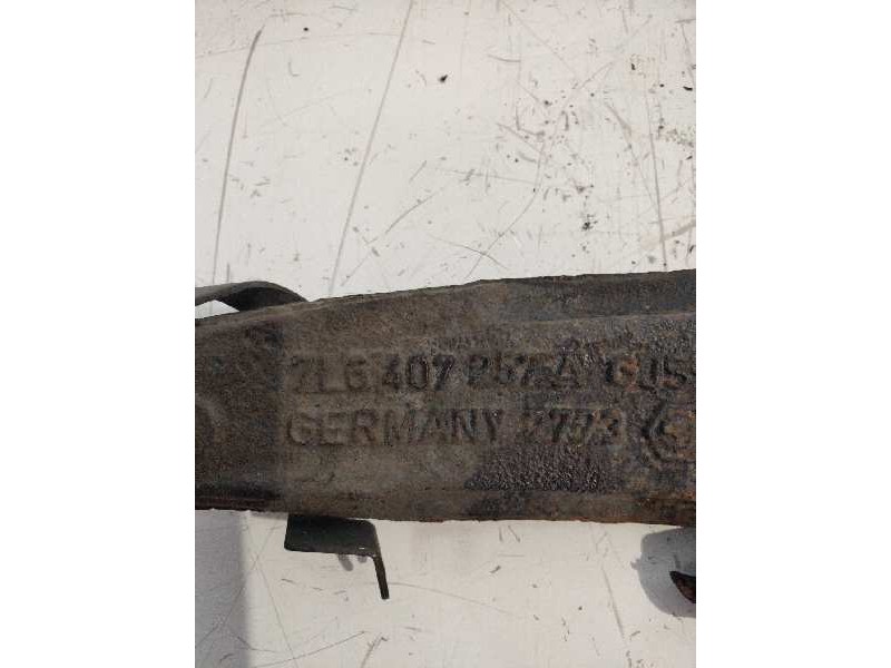 Recambio de mangueta delantera izquierda para volkswagen touareg (7la) 2.5 tdi referencia OEM IAM 7L6407257A 7773 