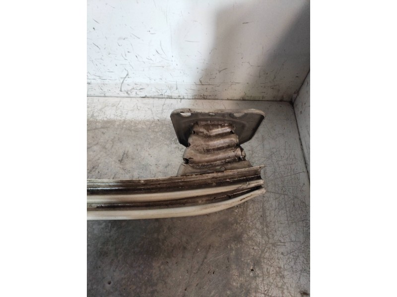 Recambio de refuerzo paragolpes delantero para fiat fiorino básico referencia OEM IAM   