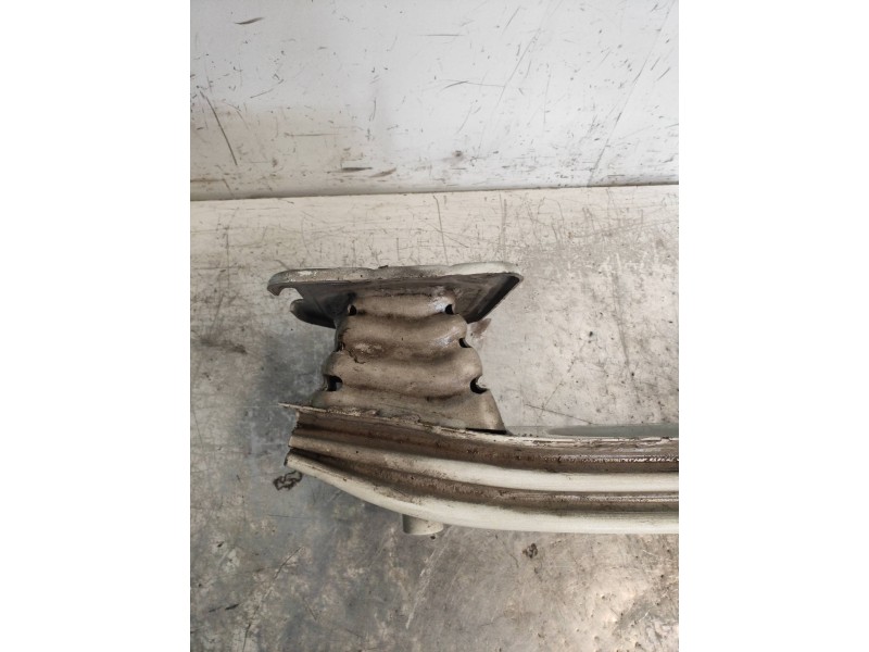 Recambio de refuerzo paragolpes delantero para fiat fiorino básico referencia OEM IAM   