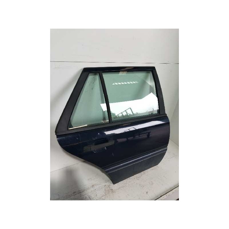 Recambio de puerta trasera derecha para mercedes clase c (w202) familiar 200 t cdi (202.194) referencia OEM IAM   
