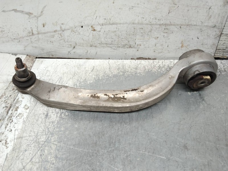 Recambio de brazo suspension inferior delantero derecho para audi a4 berlina (8e) 1.9 tdi (96kw) referencia OEM IAM   