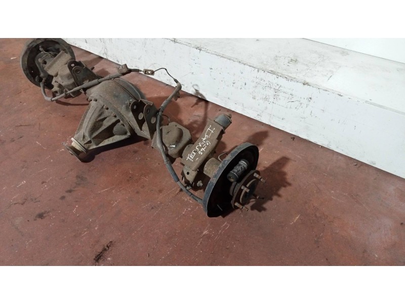 Recambio de puente trasero para nissan terrano (wd21) 2.7 td referencia OEM IAM   TAMBOR