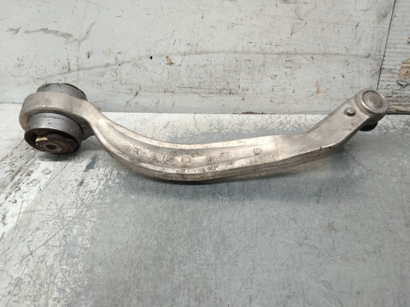 Recambio de brazo suspension inferior delantero derecho para audi a4 berlina (8e) 1.9 tdi (96kw) referencia OEM IAM   
