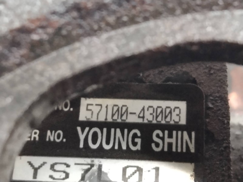 Recambio de bomba direccion para hyundai h 100 2.5 d referencia OEM IAM 5710043003  