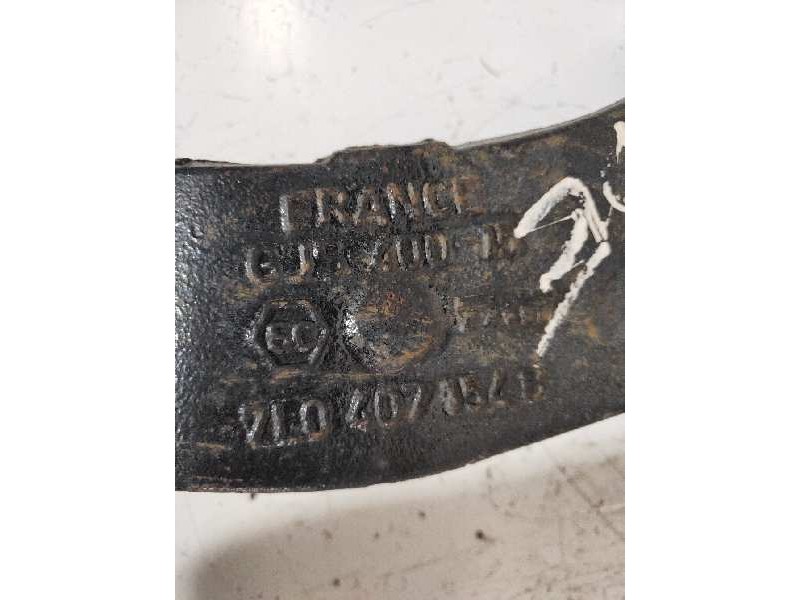 Recambio de brazo suspension inferior delantero derecho para volkswagen touareg (7la) 2.5 tdi referencia OEM IAM 7L0407154B  