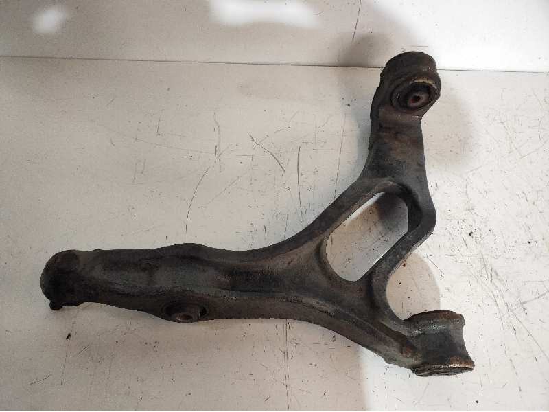 Recambio de brazo suspension inferior delantero derecho para volkswagen touareg (7la) 2.5 tdi referencia OEM IAM 7L0407154B  