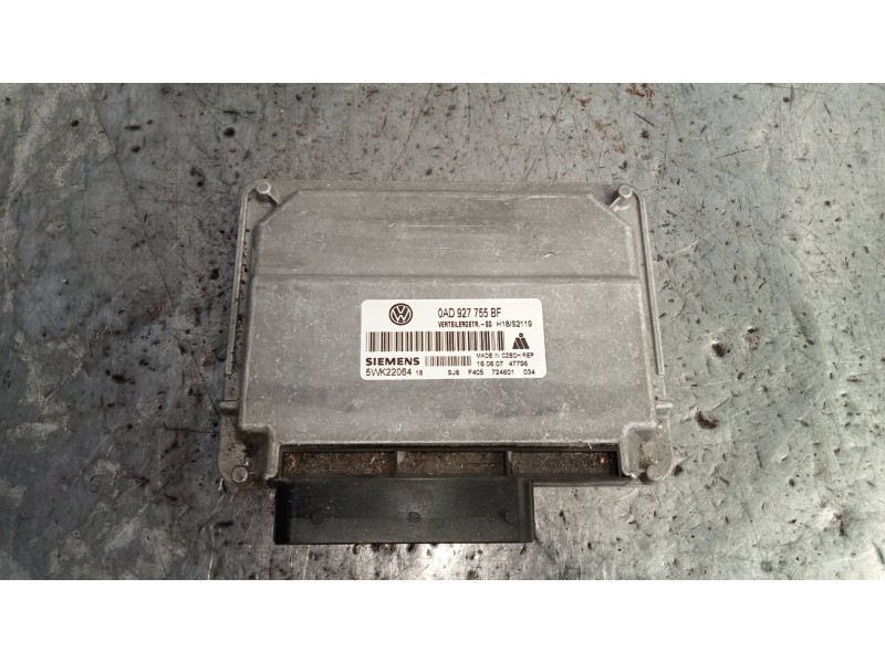 Recambio de centralita cambio automatico para volkswagen touareg (7l6) tdi r5 referencia OEM IAM 5WK22064 0AD927755BF CAMBIO MAN