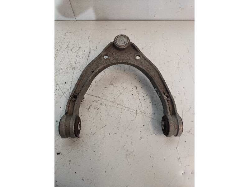 Recambio de brazo suspension superior delantero izquierdo para volkswagen touareg (7la) 2.5 tdi referencia OEM IAM 7L0407047A  