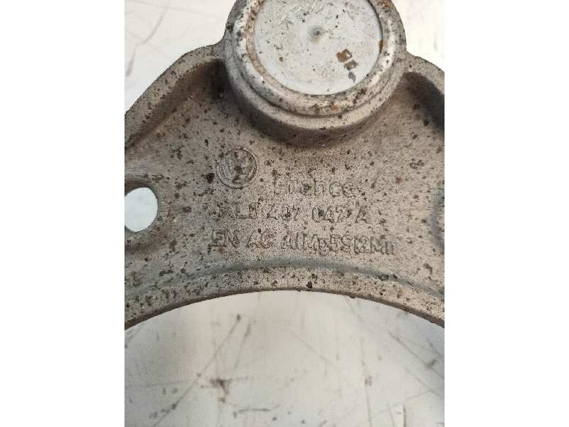 Recambio de brazo suspension superior delantero izquierdo para volkswagen touareg (7la) 2.5 tdi referencia OEM IAM 7L0407047A  