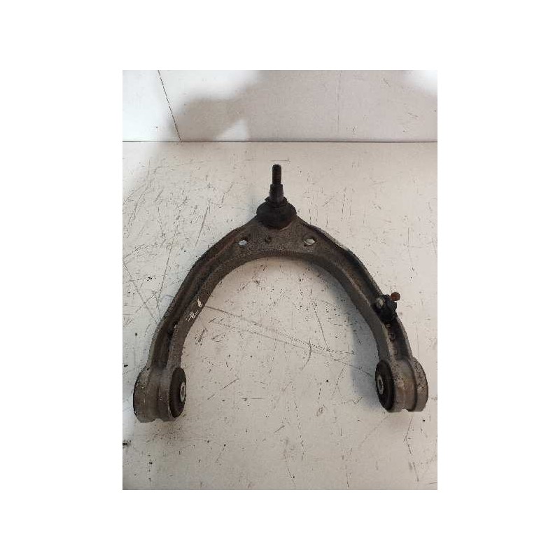 Recambio de brazo suspension superior delantero izquierdo para volkswagen touareg (7la) 2.5 tdi referencia OEM IAM 7L0407047A  