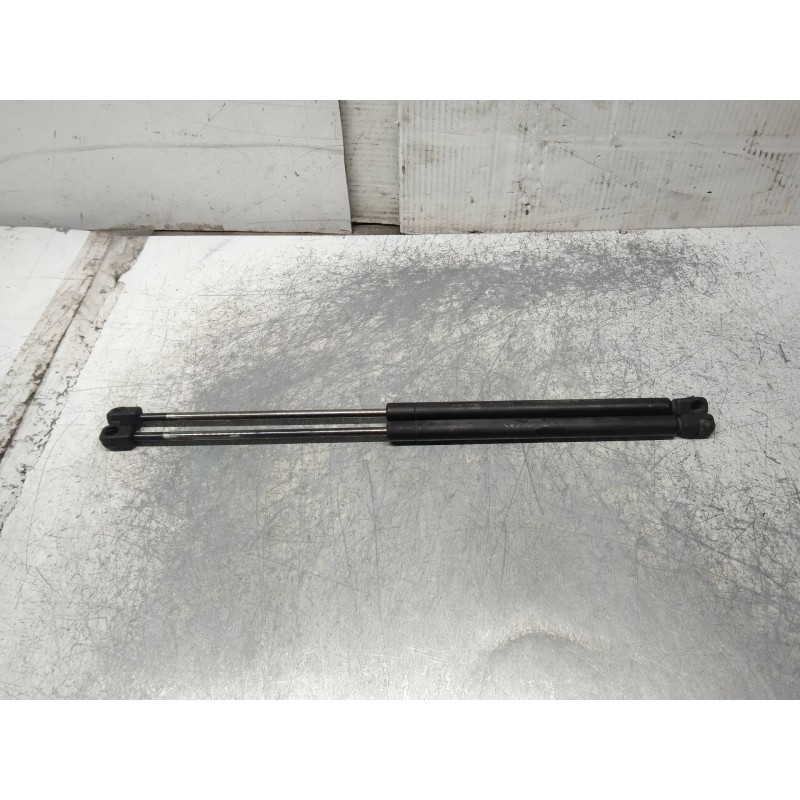 Recambio de amortiguadores maletero / porton para volkswagen golf ii (191/193) cl referencia OEM IAM 191827550B  270N