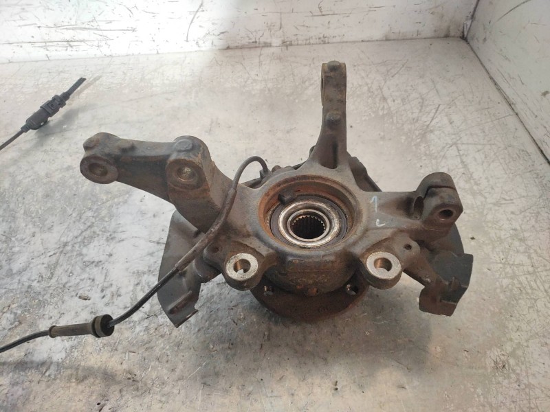 Recambio de mangueta delantera derecha para fiat fiorino básico referencia OEM IAM   