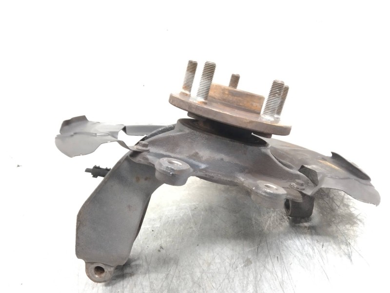 Recambio de mangueta delantera izquierda para volvo s40 berlina 1.8 kinetic referencia OEM IAM   