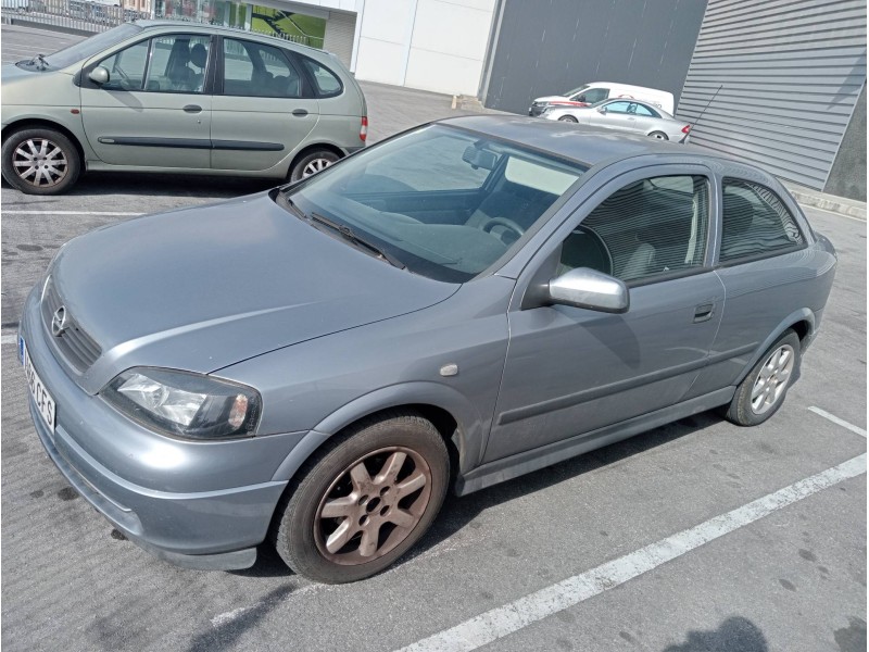 opel astra g berlina del año 2003