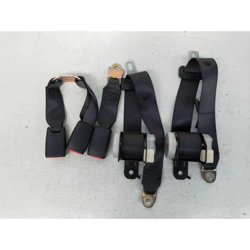 Recambio de juego cinturones trasero para toyota corolla (e12) 1.6 16v referencia OEM IAM   3P