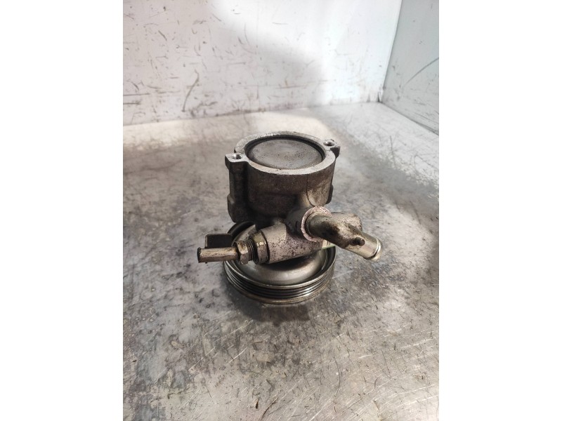 Recambio de bomba direccion para fiat fiorino básico referencia OEM IAM 51839105 28165015 