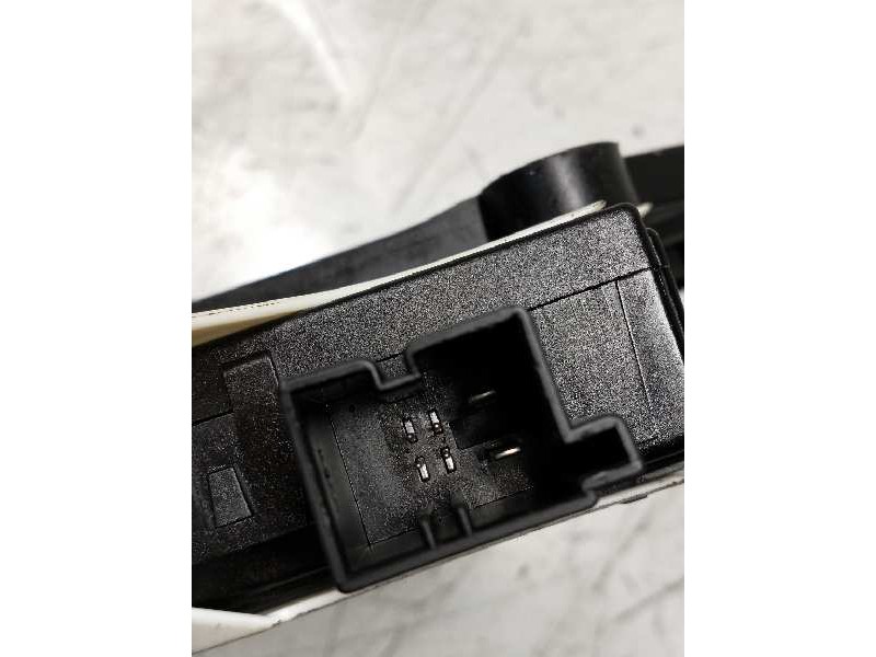 Recambio de elevalunas delantero derecho para audi a4 avant (8k5) (2008) 2.0 16v tdi referencia OEM IAM 1101965575 8K0959802 