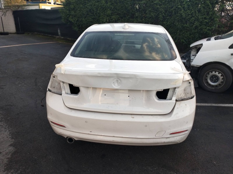 bmw serie 3 lim. (f30) del año 2016