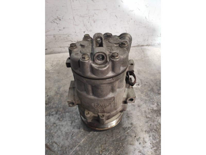 Recambio de compresor aire acondicionado para fiat fiorino básico referencia OEM IAM SD6V121921F 51803075 