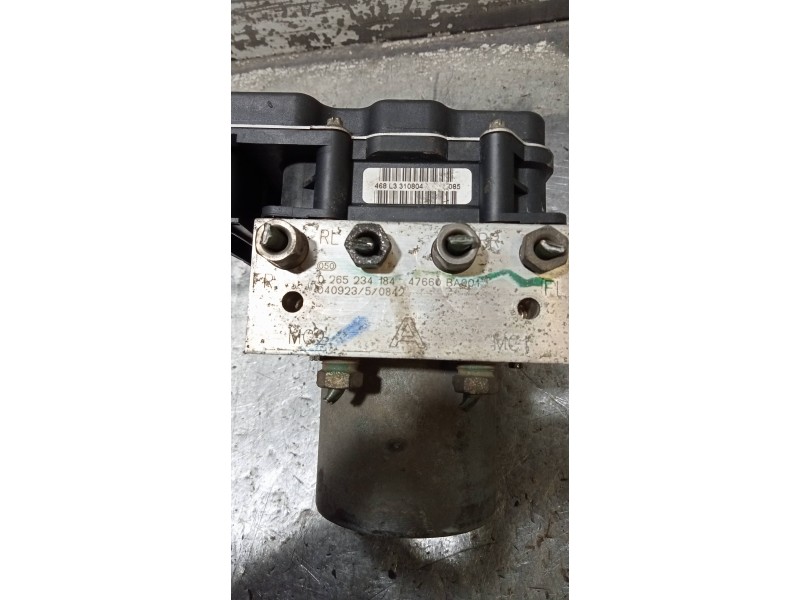 Recambio de abs para nissan primera berlina (p12) acenta referencia OEM IAM 0265234184  