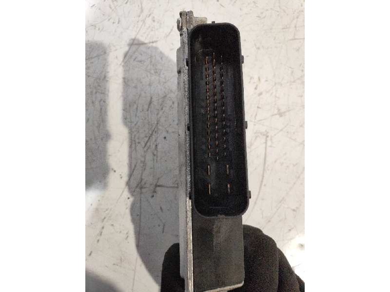 Recambio de centralita cambio automatico para volkswagen touareg (7la) tdi v10 referencia OEM IAM 5WP2207416 0AD927755AB 