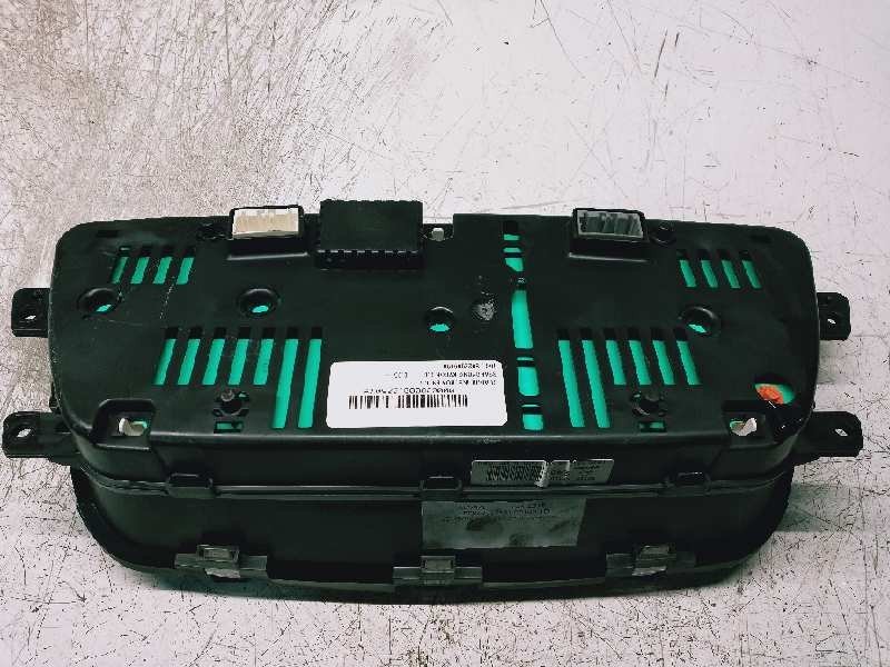 Recambio de cuadro instrumentos para ssangyong kyron 2.0 referencia OEM IAM 8022009100 E43 