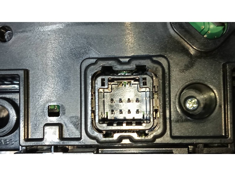 Recambio de mando multifuncion para mazda cx-30 selection 2wd referencia OEM IAM BDGF66CM0  