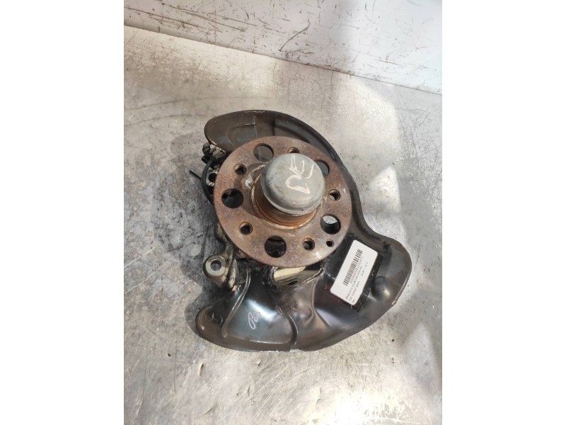 Recambio de mangueta delantera derecha para mercedes clase clk (w209) coupe 200 compressor (209.341) referencia OEM IAM   