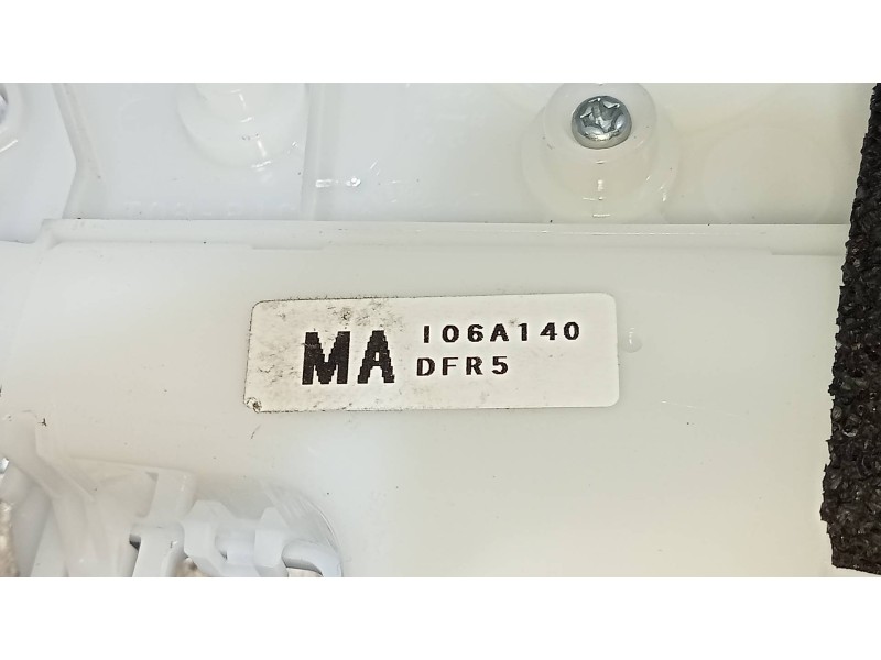 Recambio de motor cierre centralizado trasero derecho para mazda cx-30 selection 2wd referencia OEM IAM   