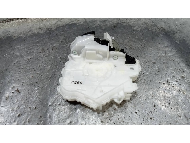 Recambio de motor cierre centralizado trasero izquierdo para mazda cx-30 selection 2wd referencia OEM IAM   