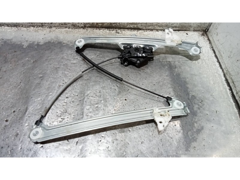 Recambio de elevalunas delantero derecho para mazda cx-30 selection 2wd referencia OEM IAM BCJH5858X  
