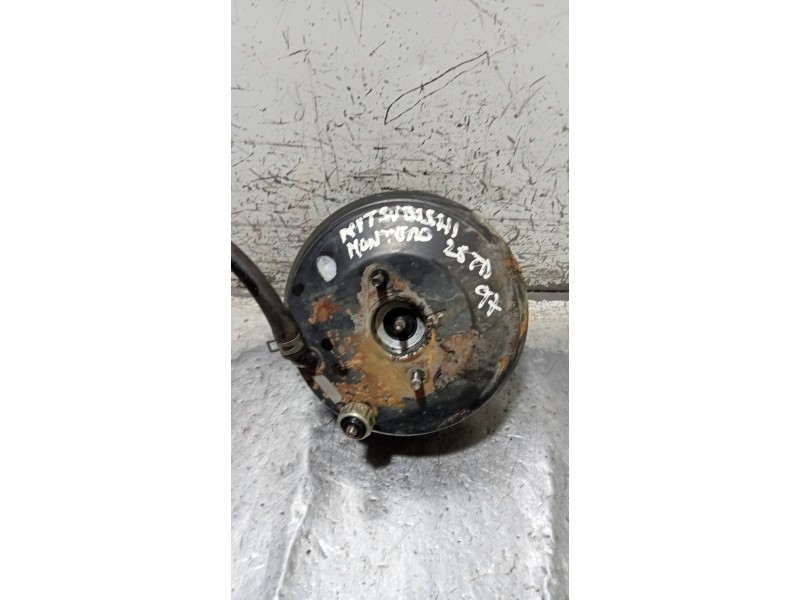 Recambio de servofreno para mitsubishi montero (v20/v40) 2.8 turbodiesel referencia OEM IAM 86203002  
