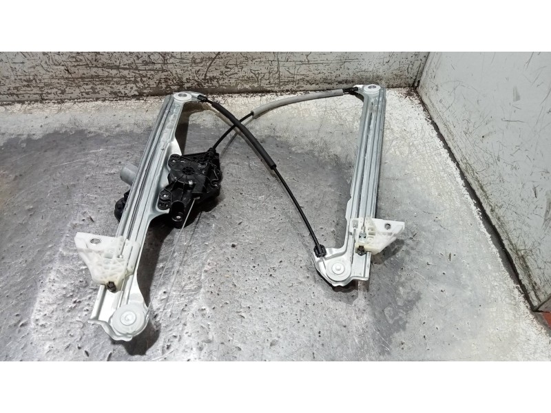 Recambio de elevalunas delantero izquierdo para mazda cx-30 selection 2wd referencia OEM IAM BCJH5958X  