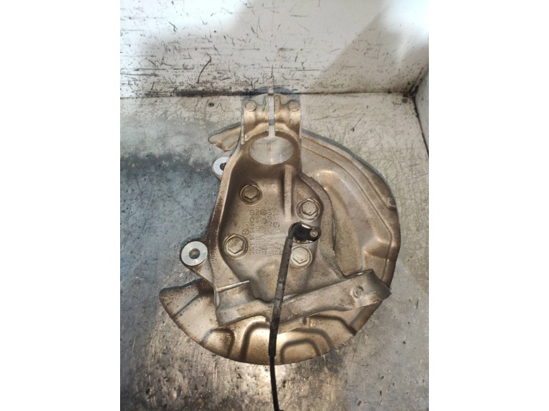 Recambio de mangueta delantera izquierda para bmw serie 1 berlina (e81/e87) 116d referencia OEM IAM 3121676444303  