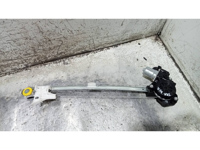 Recambio de elevalunas trasero derecho para mazda cx-30 selection 2wd referencia OEM IAM BCJH7258X  