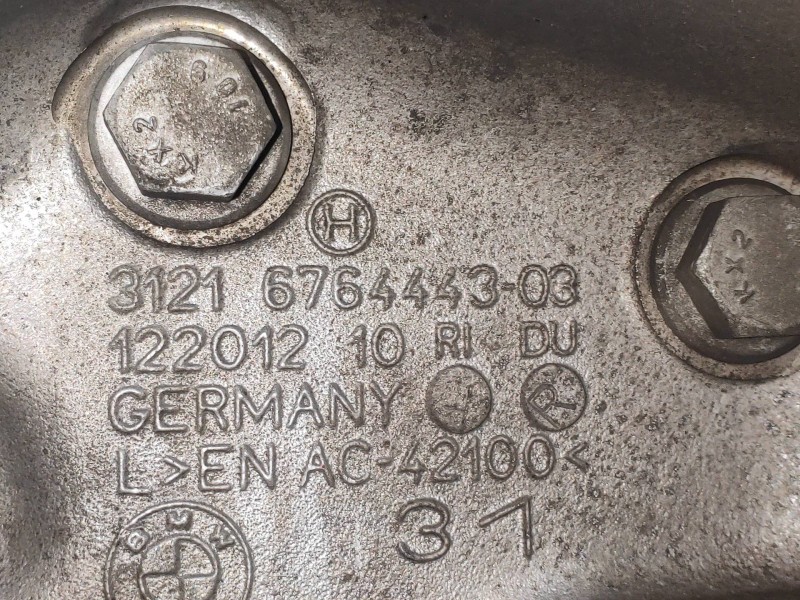 Recambio de mangueta delantera izquierda para bmw serie 1 berlina (e81/e87) 116d referencia OEM IAM 3121676444303  