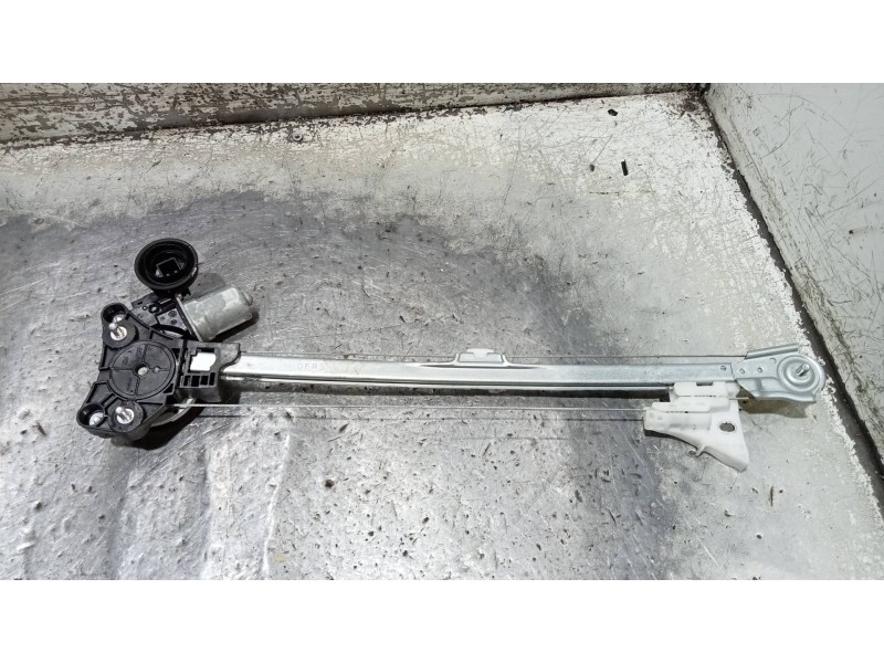 Recambio de elevalunas trasero derecho para mazda cx-30 selection 2wd referencia OEM IAM BCJH7258X  