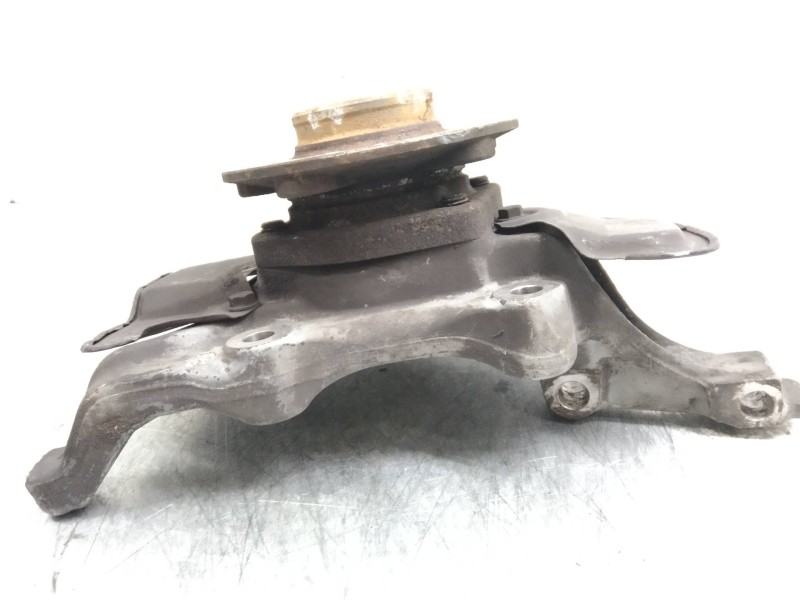 Recambio de mangueta delantera derecha para volvo s70 berlina 2.0 cat referencia OEM IAM   