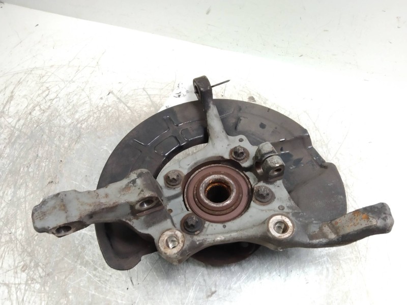Recambio de mangueta delantera derecha para volvo s70 berlina 2.0 cat referencia OEM IAM   