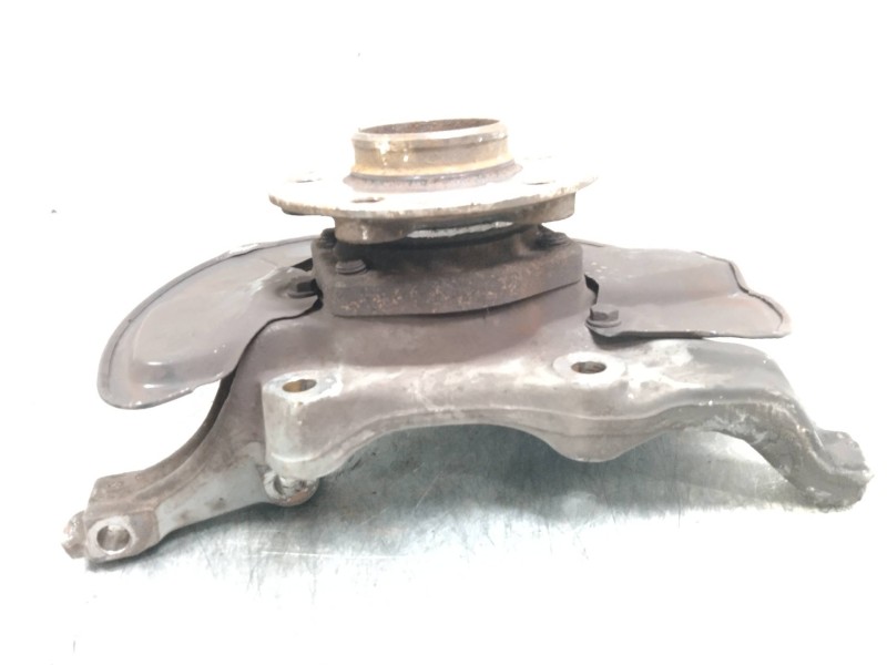 Recambio de mangueta delantera izquierda para volvo s70 berlina 2.0 cat referencia OEM IAM   