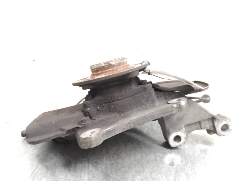 Recambio de mangueta delantera derecha para volvo s80 berlina 2.5 d referencia OEM IAM   