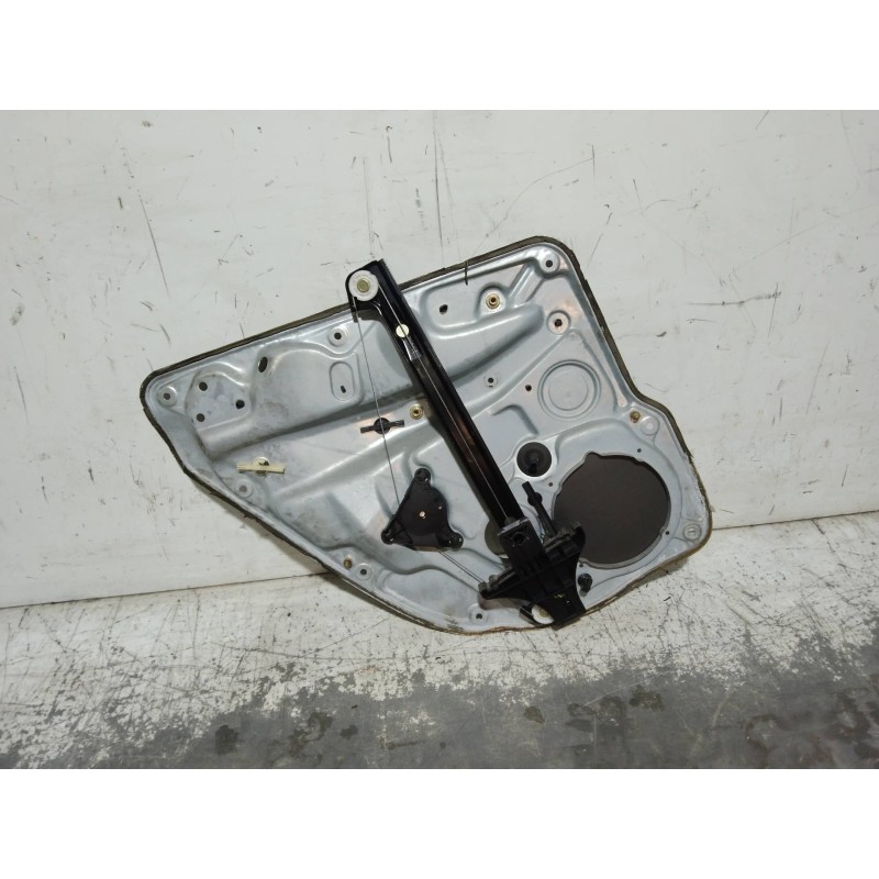 Recambio de elevalunas trasero derecho para volkswagen bora berlina (1j2) conceptline referencia OEM IAM 1J5839756C 1J5839730G 1