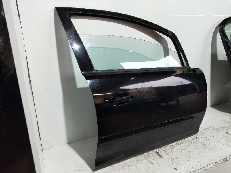 Recambio de puerta delantera derecha para opel corsa d cosmo referencia OEM IAM   