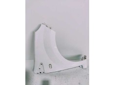 Recambio de aleta delantera derecha para renault twingo authentique referencia OEM IAM 7701477874  