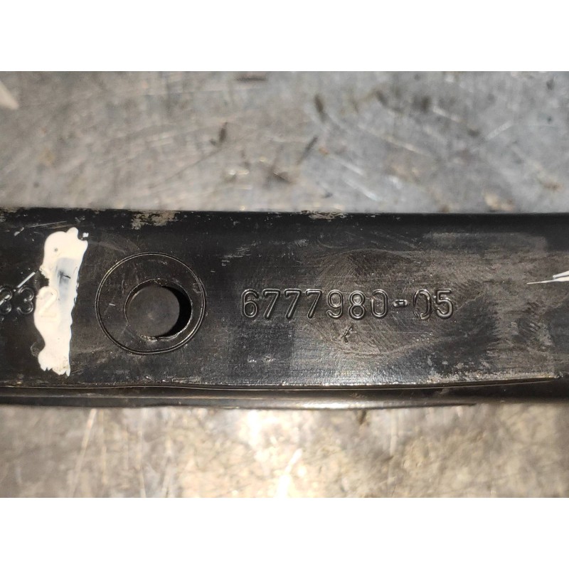 Recambio de brazo suspension superior trasero izquierdo para bmw serie 1 berlina (e81/e87) 116d referencia OEM IAM 33326777980  