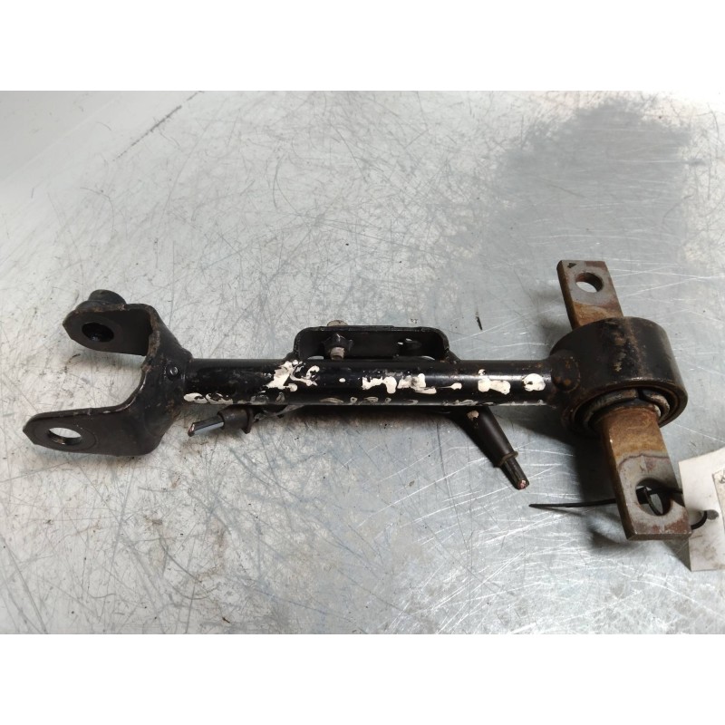 Recambio de tirante trasero derecho para honda civic berlina 3 (ep1/2) 1.6 vtec cat (d 16 v 1) referencia OEM IAM   