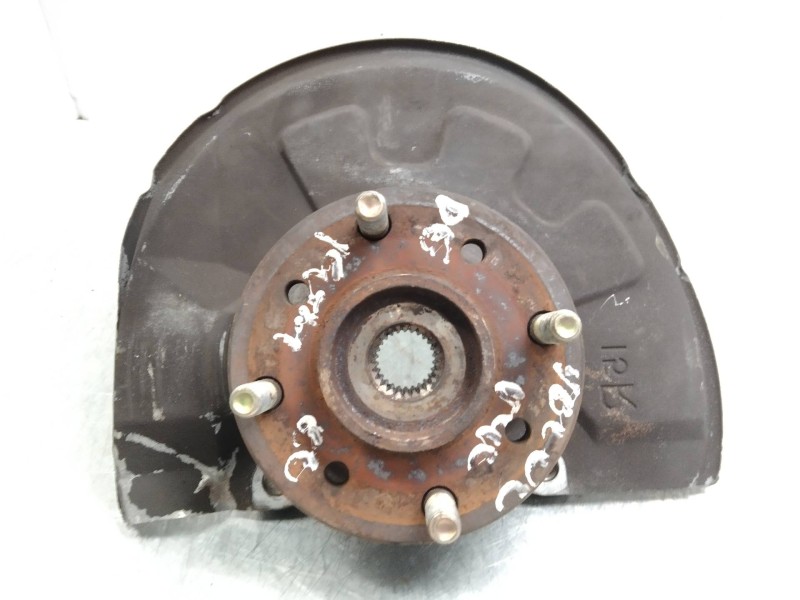 Recambio de mangueta delantera derecha para volvo v40 familiar 1.9 diesel cat referencia OEM IAM   